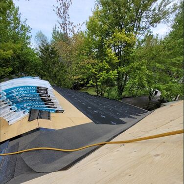 Whole roof synthetic underlay applied on Roof Replacement in Wasaga beach